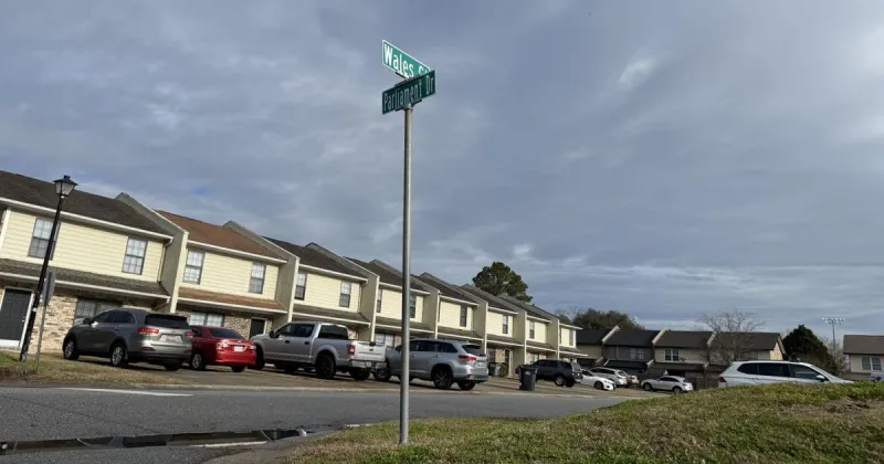 Mother sues North Charleston apartment complex after son shot, killed