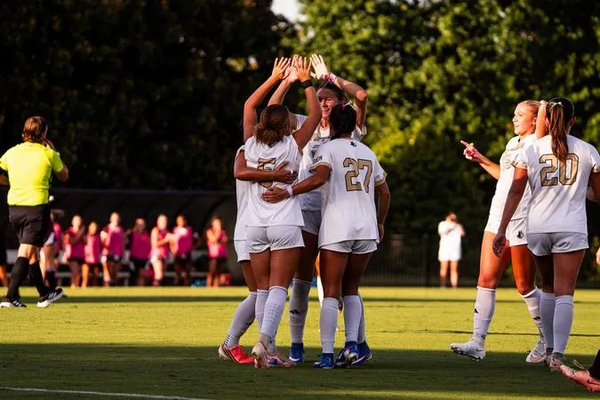 Women's Soccer Collects Third Shutout in Win Over Winthrop