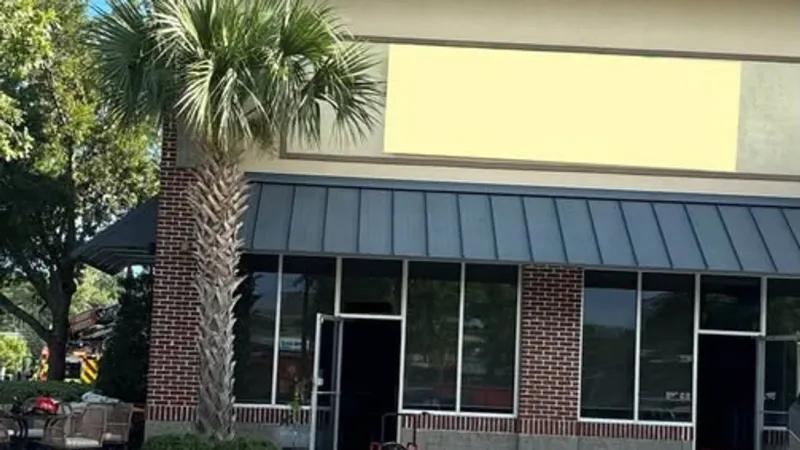 2 businesses temporarily evacuated after reported gas odor in Horry Co.