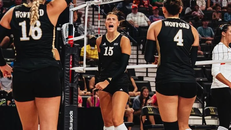 Volleyball Downs Clemson 3-1