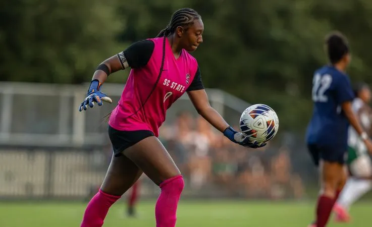 Women's Soccer Show Second-Half Fight in Road Loss