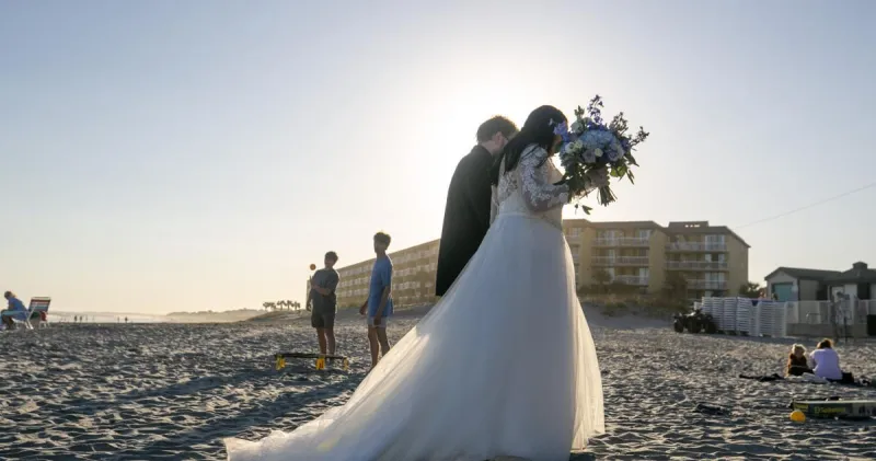 Why some SC couples are choosing nontraditional wedding venues such as parks and libraries