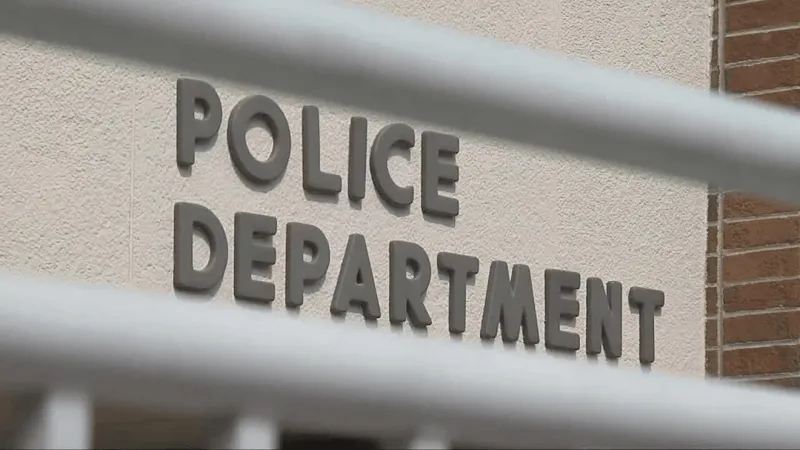 Columbia man charged in downtown Charleston armed robbery, vehicle break-ins