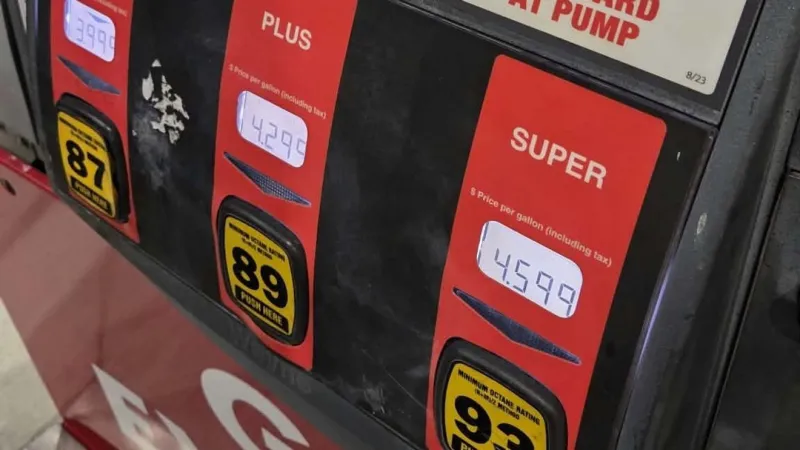 Diesel prices hit historic high at over $6 a gallon on average nationwide: GasBuddy