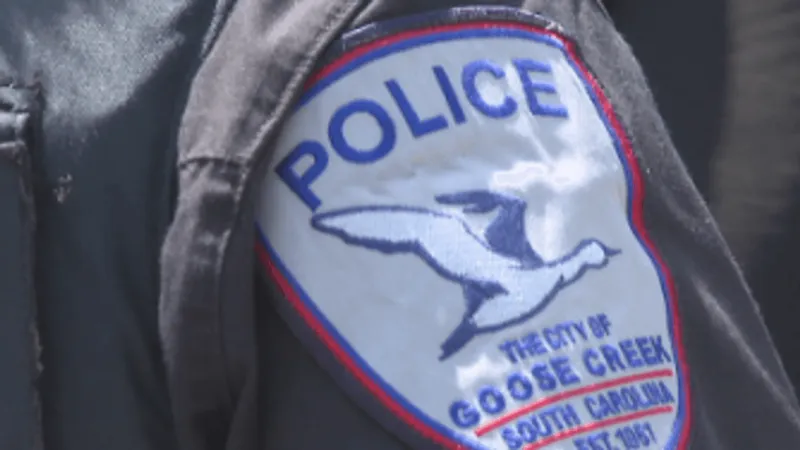 Suspect sought after attempted home invasion, exchange of gunfire at Goose Creek apartment