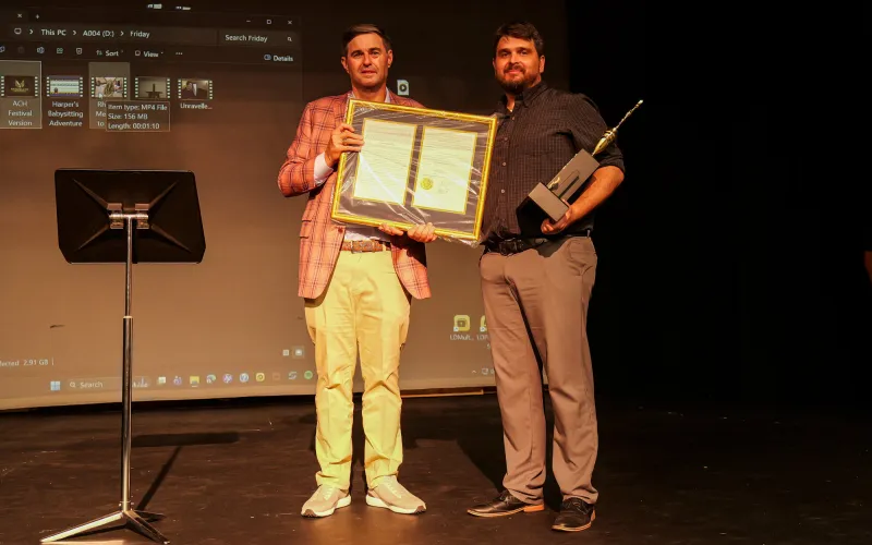 Sumter filmmaker, veteran honored with Sentinel Award at inaugural Swan Lake Film Festival