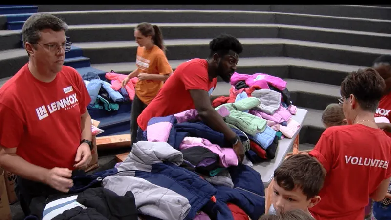 Columbia elementary school students receive 450 brand-new coats