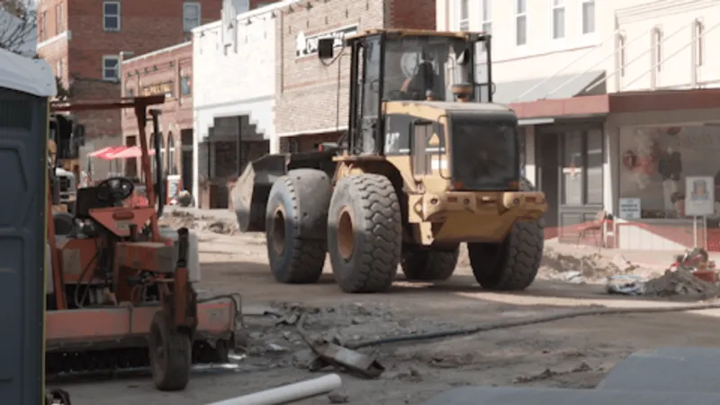 Laurel Street merchants say construction is driving customers away, cutting sales