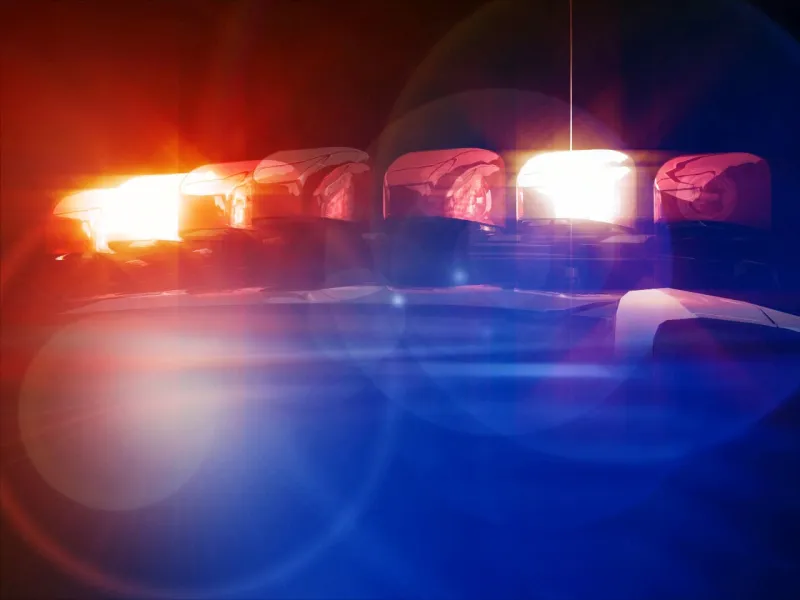 Deputies searching for shooting suspect in his underwear in Elgin