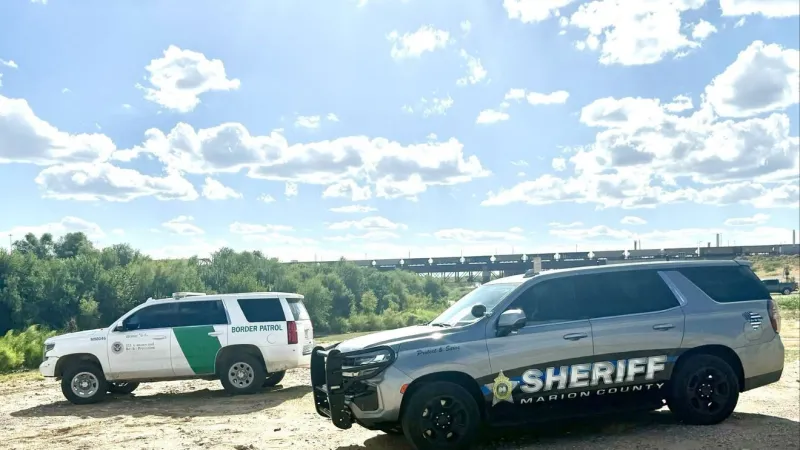 Marion County deputies travel to Texas to extradite a suspect back to South Carolina
