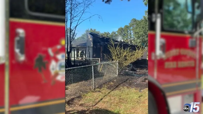 Fire sends one to hospital after damaging 4 homes in Horry Co.