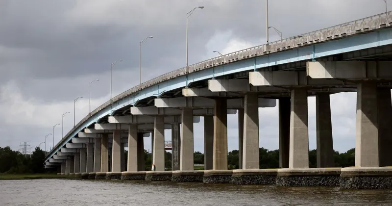 Body found under North Bridge in West Ashley. Police investigating.