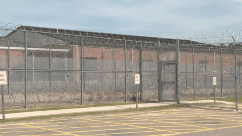 Inmate assaulted by 3 other inmates at Alvin S. Glenn Detention Center