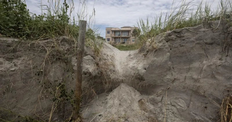 Folly Beach paid $76K for AI surf cameras. Now they're asking to install them on beachfront homes.