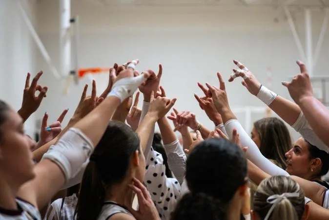 Erskine Women's Volleyball | Fleet topped by Francis Marion