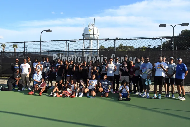 Sumter High basketball teams grow together with tennis lesson at Palmetto Tennis Center