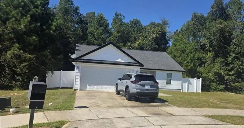 Police: Conway caregiver siphoned $17K from elderly client, acquired home with false deed