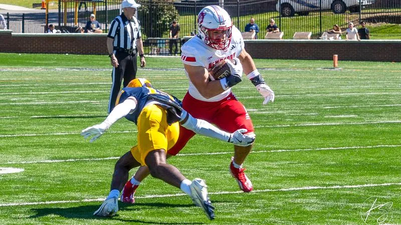 Wolves Pull Away Late for 28-14 Road Win at Emory & Henry