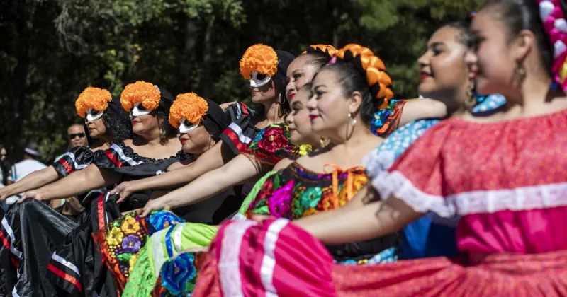 My Charleston Weekend: Mermaids, music and a chile roast