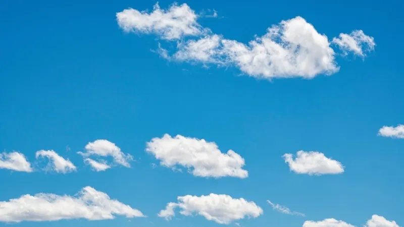 October starts warm and dry before a rainy weekend