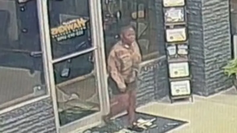 Aiken County Sheriff's Office searches for burglary suspect