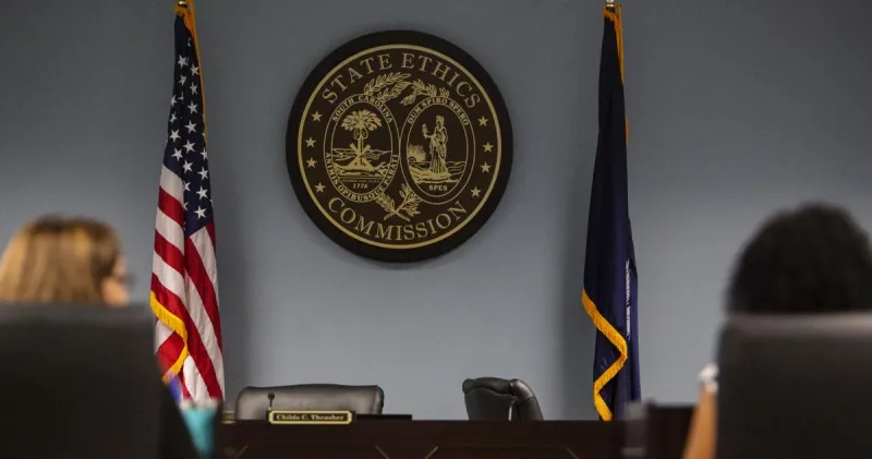 Former Folly Beach mayoral, council candidate hit with $11K in penalties by SC Ethics Commission