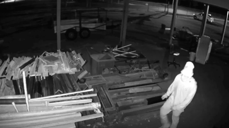Authorities seek suspects in attempted vehicle theft at Andrews High School