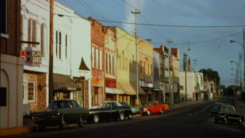 Georgetown Co. opens 1976 time capsule, plans to offer digital access to images