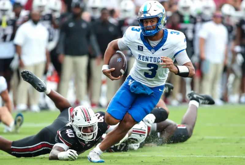 Minchey rallies No. 24 Kentucky to 35-34 OT win at South Caroilna