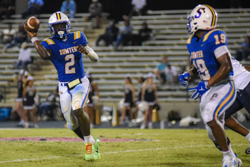 Sumter High rolls past Blythewood 35-7 to open region play