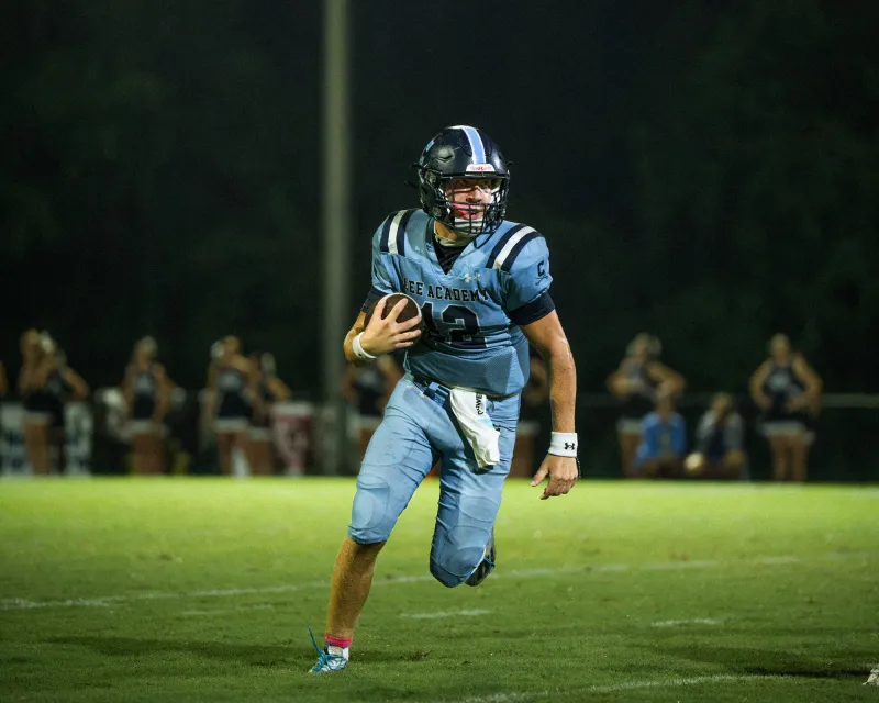 Olson's big night lifts Lee Academy to 28-16 win over Holly Hill