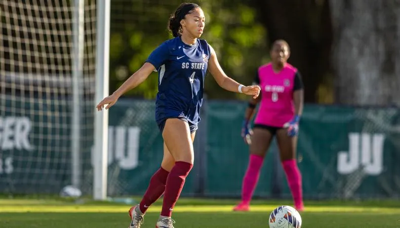 Women's Soccer Travels to Presbyterian for Tuesday Night Matchup