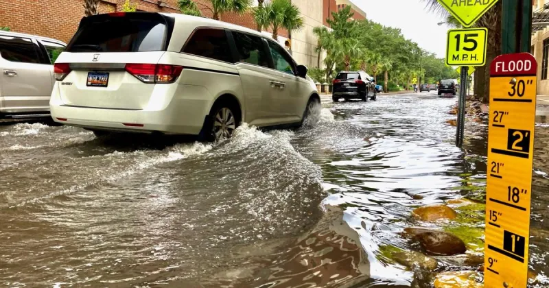 Charleston could see moderate flooding during Tuesday evening commute