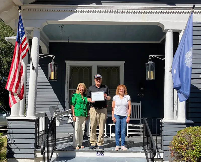 Homeowner recognized with Flag Certificate