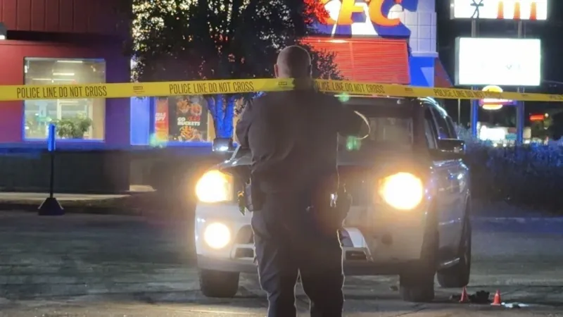 Police investigating situation on W. Evans Street near KFC in Florence