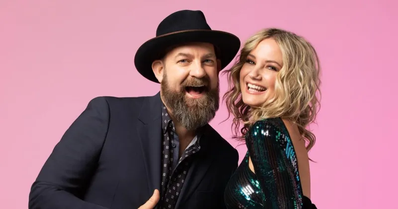 Sugarland brings Danny McBride on stage at North Charleston concert to play song he co-wrote
