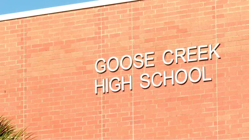 Goose Creek High breaks ground on new wing adding 30 classrooms, labs