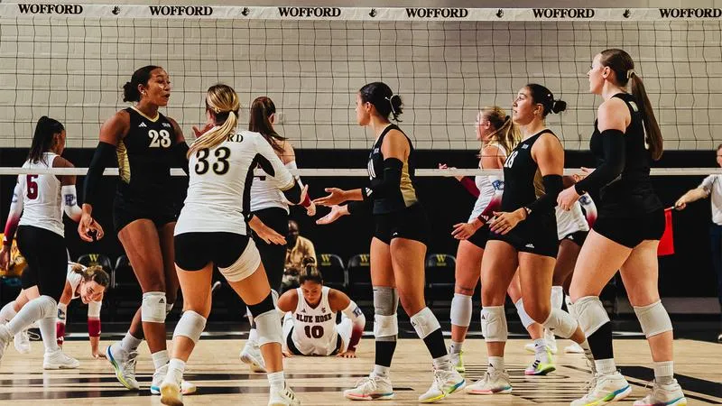 Volleyball Sweeps Samford; Moves to 6-0 in Conference Play