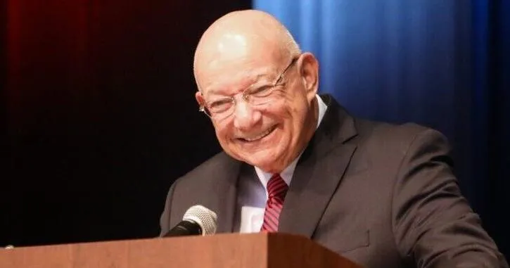 Dr. Fred Carter, Francis Marion president, to receive 2026 Global Vision Award