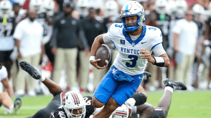 Minchey rallies No. 24 Kentucky to 35-34 OT win at South Carolina