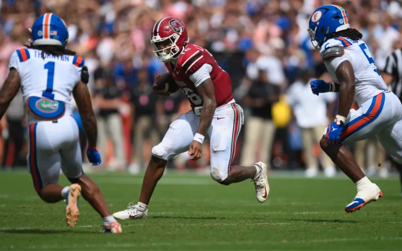 LaNorris Sellers shows up big, and South Carolina stuns No. 16 Florida 38-19 in the Swamp