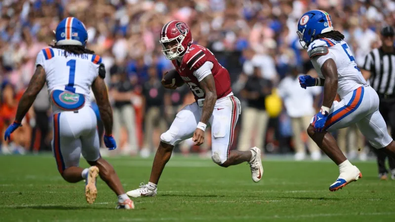 LaNorris Sellers shows up big as South Carolina stuns No. 16 Florida