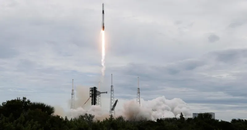 SpaceX launch Tuesday morning will be visible in SC. Here's when you can wake up to see it.
