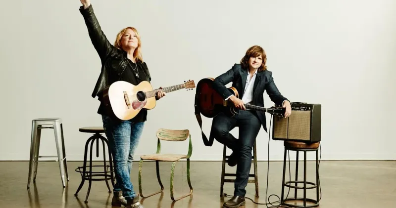 Indigo Girls cancel upcoming tour dates after bus driver dies in SC crash on I-20