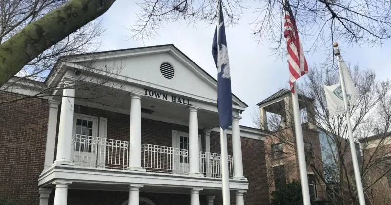 Summerville eyes restricting convenience stores, restaurants in neighborhoods amid resident concerns