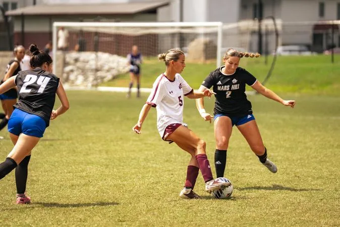 Erskine Women's Soccer | Schuhlein's late goal not enough for Fleet at Southern Wesleyan