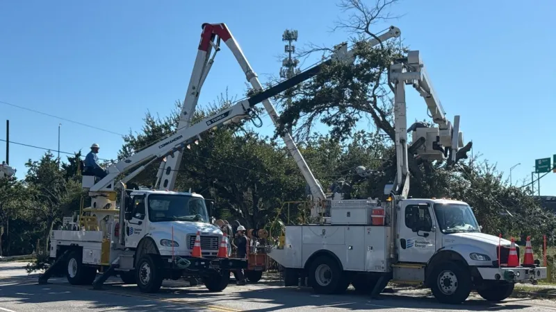 Power lines struck by tractor-trailer shut down Morrison Drive in downtown Charleston
