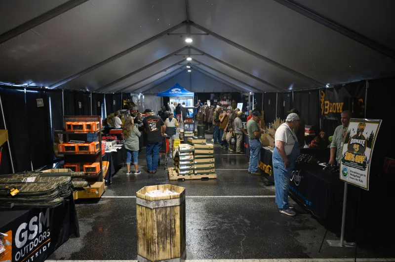 Rain doesn't dampen Simpson Great Outdoors Expo