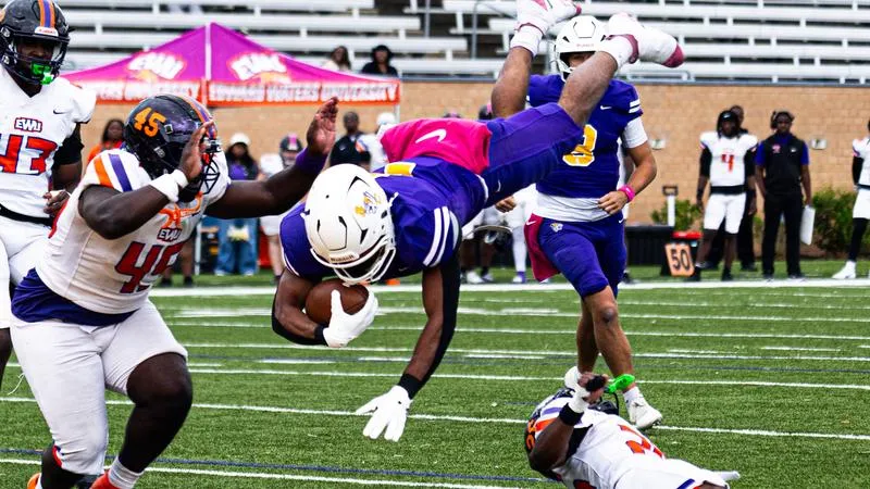 Tigers Celebrate Homecoming With Dominating 45-24 Victory Over Edward Waters