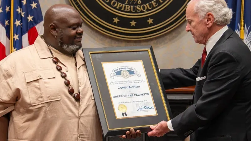 Mount Pleasant basket weaver earns Order of the Palmetto for Gullah Geechee work